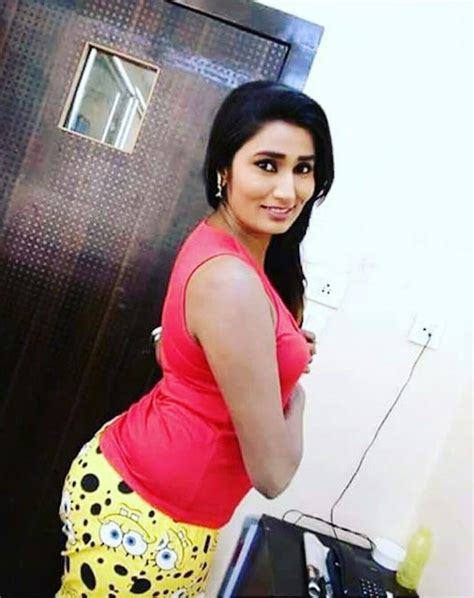 desi bhabhi showing pussy|Indian Desi Bhabhi Shows Her Pussy Porn Videos